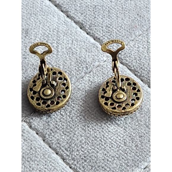 Vintage Mid-Century Yellow Gold Tone Cameo Clip On Earrings Euc - Picture 7 of 9